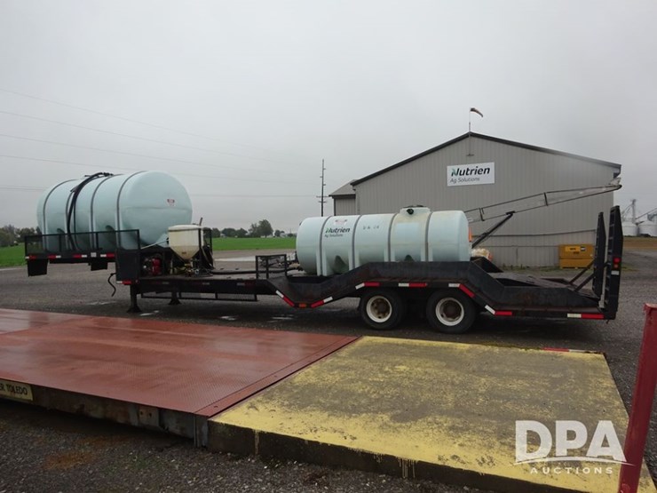 2015-tarasport-liquid-sprayer-trailer-(pz14052,-unit-109067)-image-11