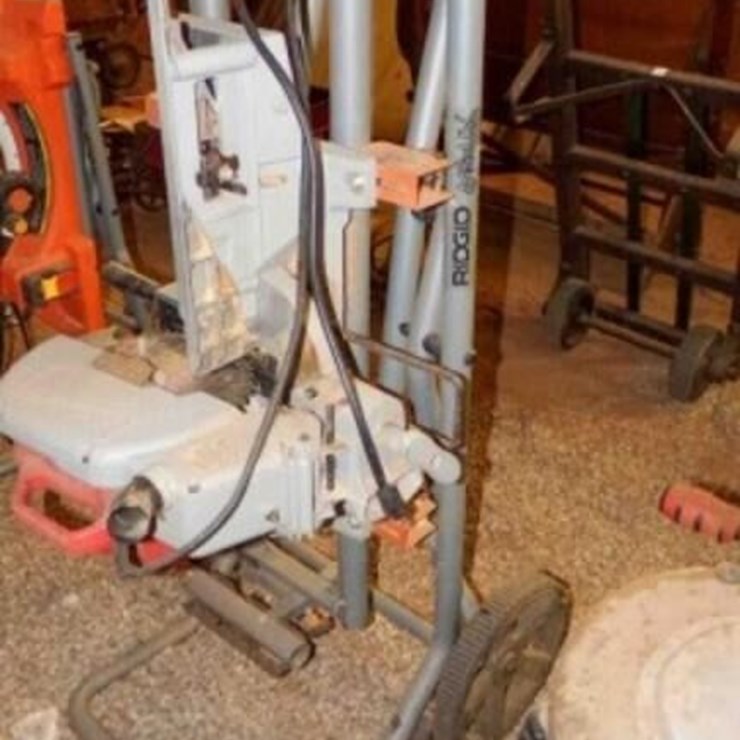 Milwaukee 10" Miter Saw w/ Rigid Dolly