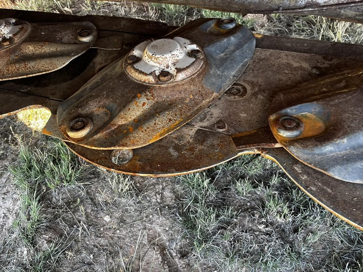 2005-hesston-9260-image-23