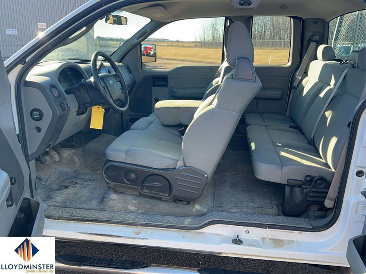 2007-ford-f150-xl-image-13