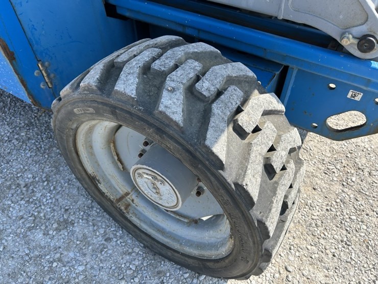 2014-genie-gs4390rt-image-52