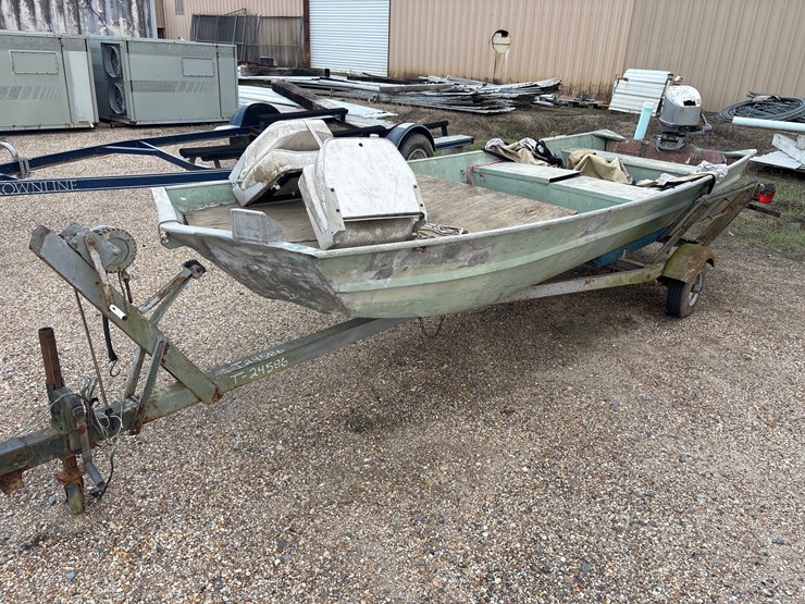 #24586-•-12ft-bateau-boat-|-no-title-on-boat-and-trailer-image-4