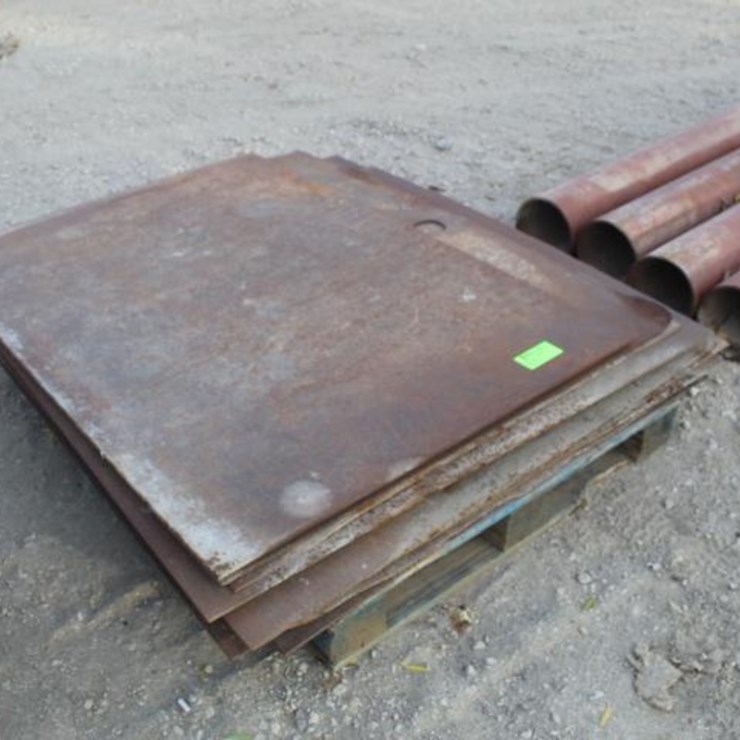 Pallet of 1/4 In. 5 Ft. Steel & (1) 1/2 In.