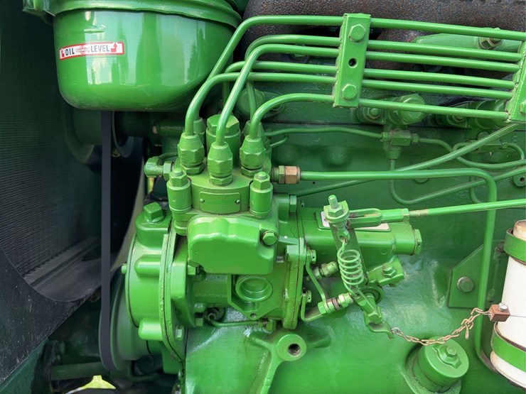 oliver-super-88-image-31