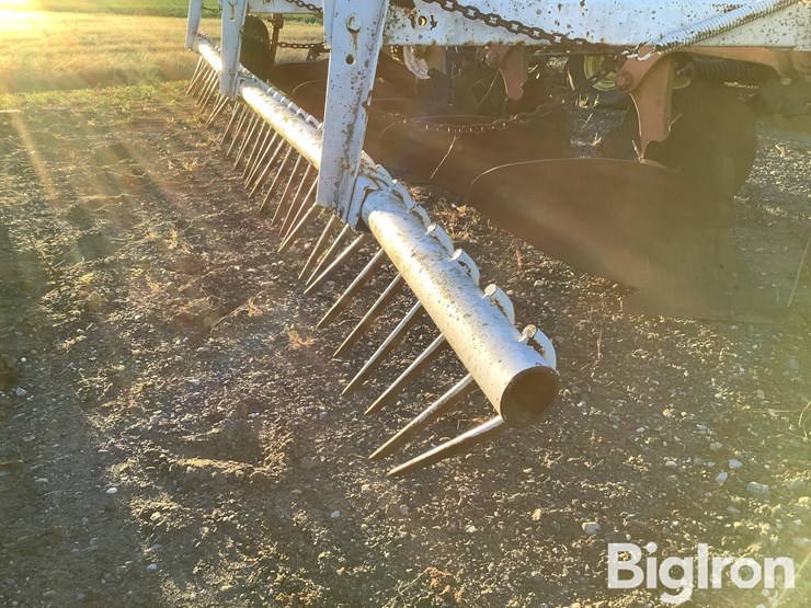 international-720-image-14