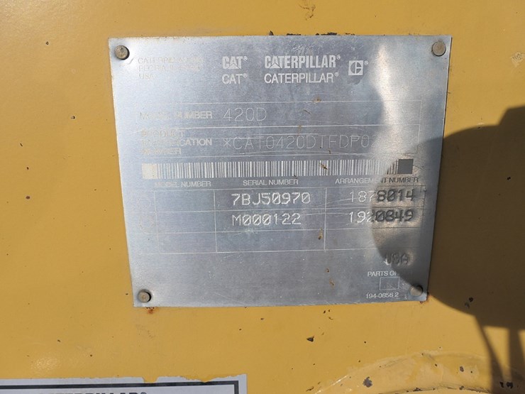 2001-caterpillar-420d-image-31