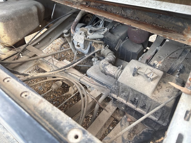 club-car-carryall-252-image-7