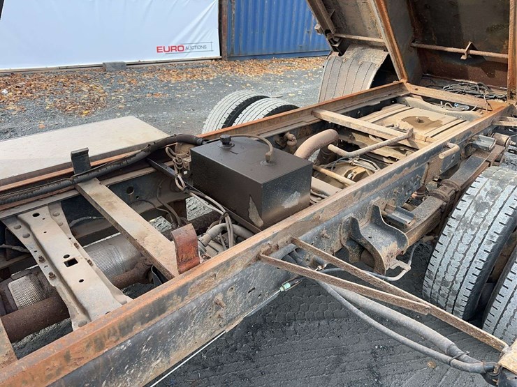 2014-ford-f350-xl-image-31