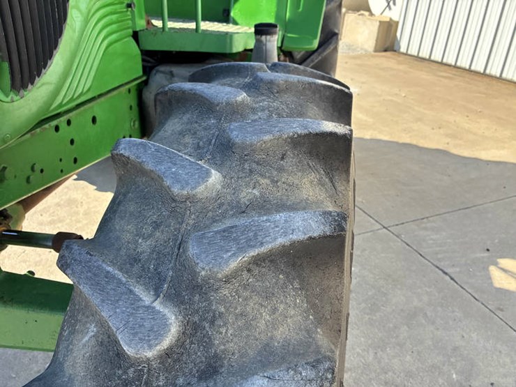 2007-john-deere-6215-image-32