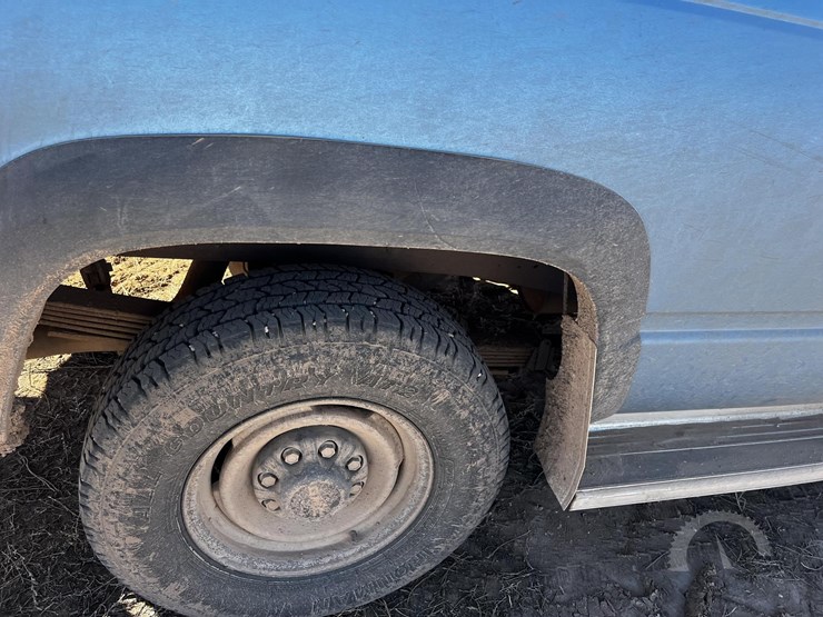 1997-gmc-sierra-2500-sl-image-11