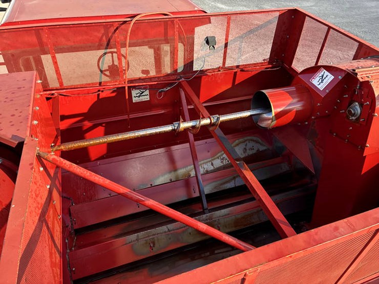 1992-case-ih-1640-image-80