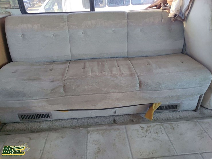 1996-chevrolet-p30-image-17