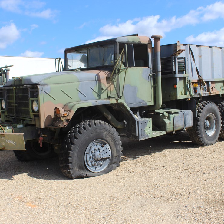 #1820 • MILITARY TRUCK | PARTS OR REPAIR | NO TITLE