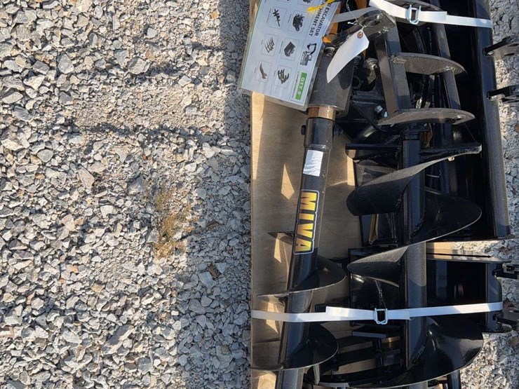 mini-excavator-attachment-set-(8-piece-kit)-image-2