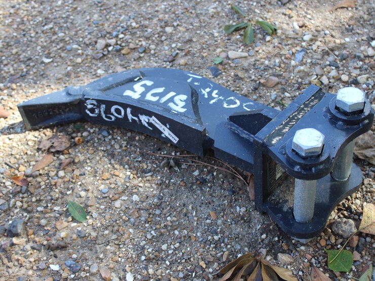 #5175-•-2025-wolverine-mini-ripper-attachment-for-excavator-image-1