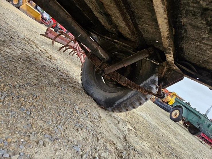 #3121-•-4'-x-6'-utility-trailer-image-13