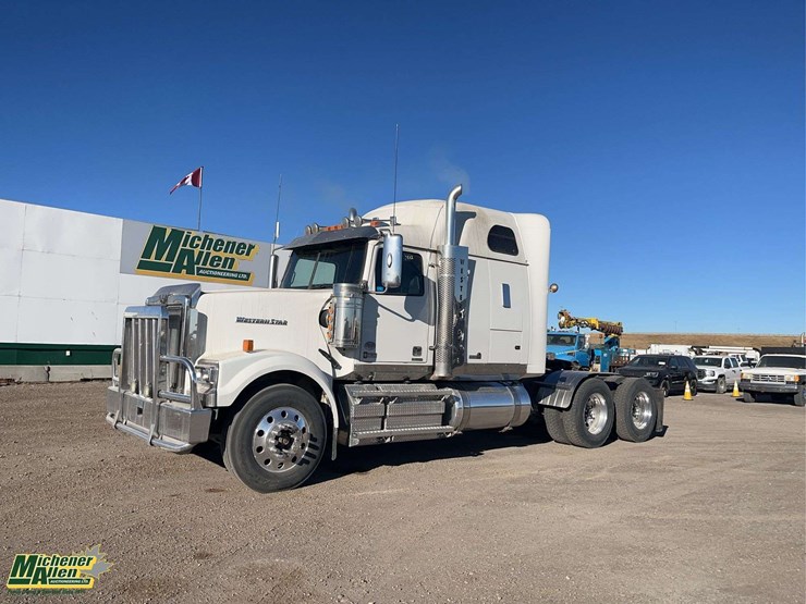 2016-western-star-4900-image-1