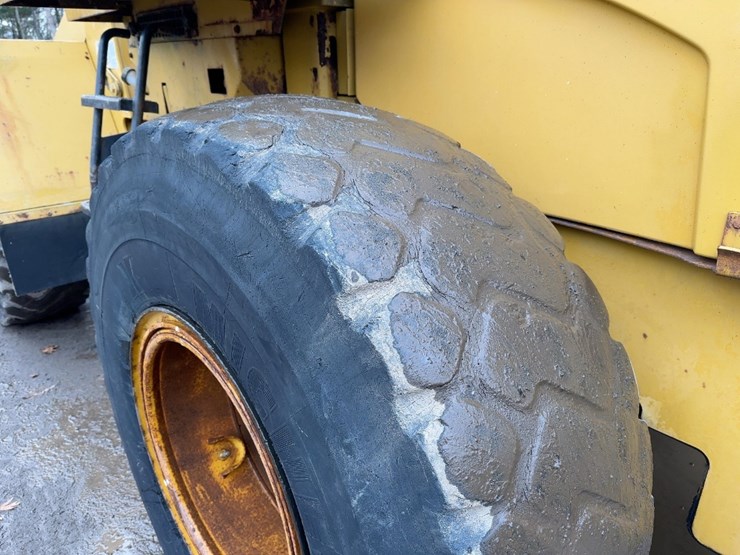 1998-caterpillar-938g-image-14