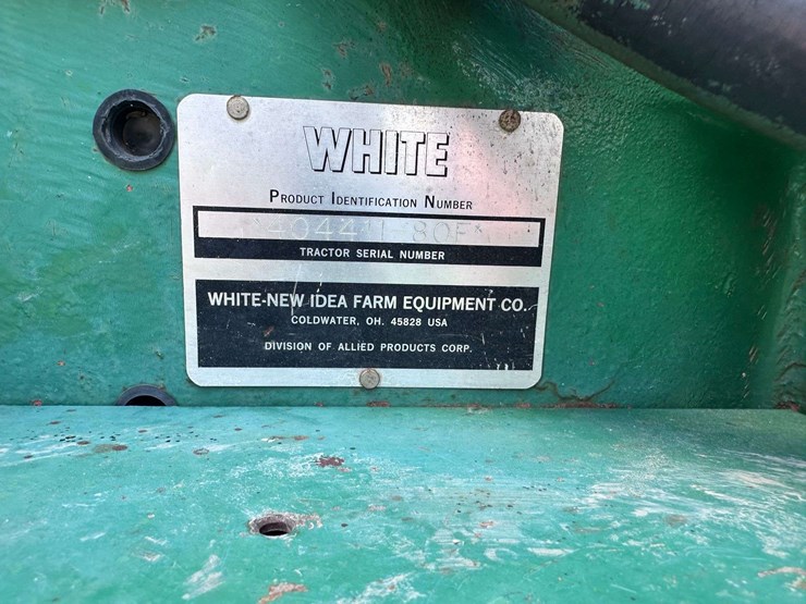 white-american-80-image-14