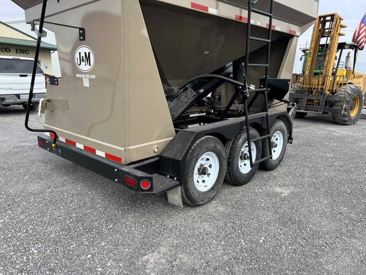 2021-j&m-lc390-image-12