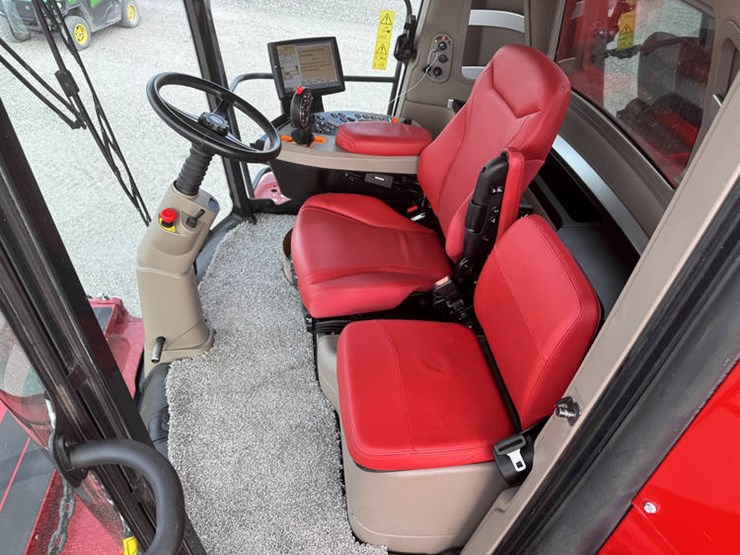 2023-case-ih-8250-image-77