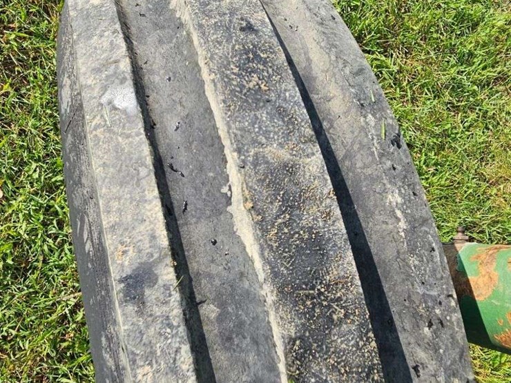 oliver-1555-image-25