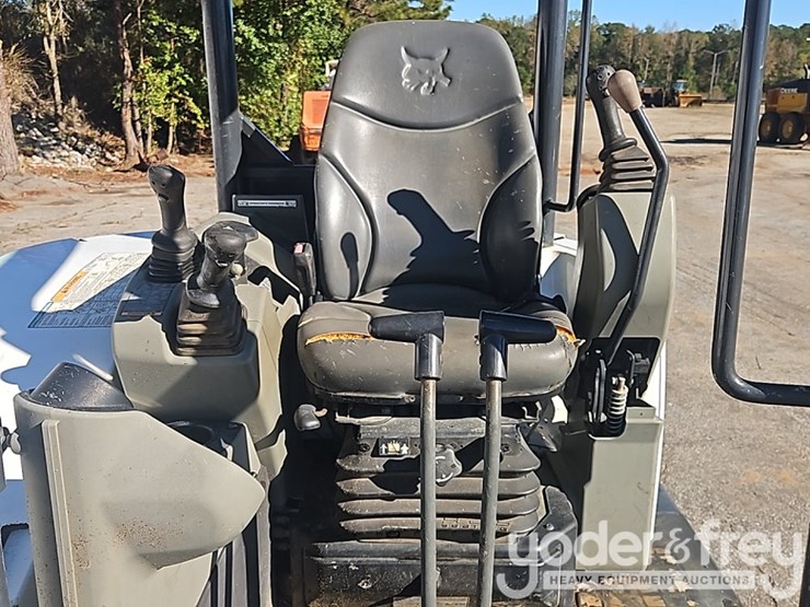2017-bobcat-e45-image-28