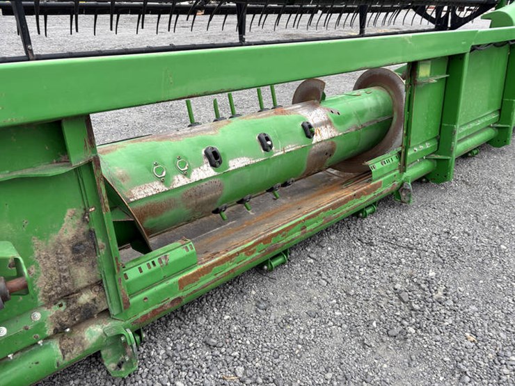 2012-john-deere-625f-image-9