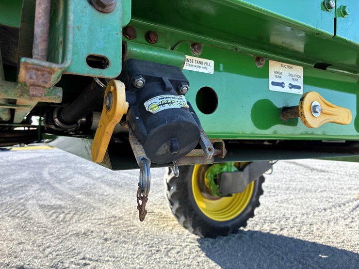 2014-john-deere-4830-image-42