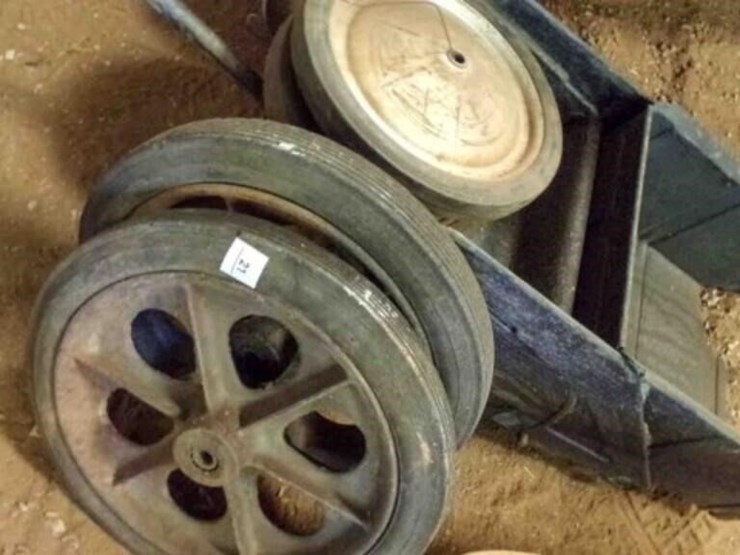 small-vintage-metal-wagon-&-wheels-image-1