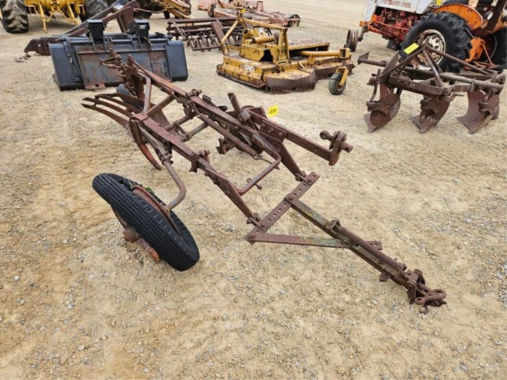 #3102-•-2-btm-pull-plow-frame-image-7