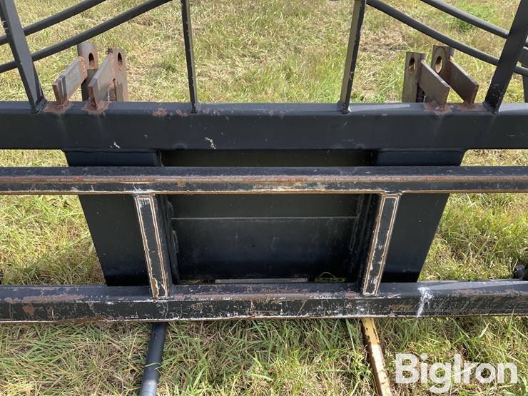 mds-hc243e-bale-stabber-w/hydraulic-push-off-image-10