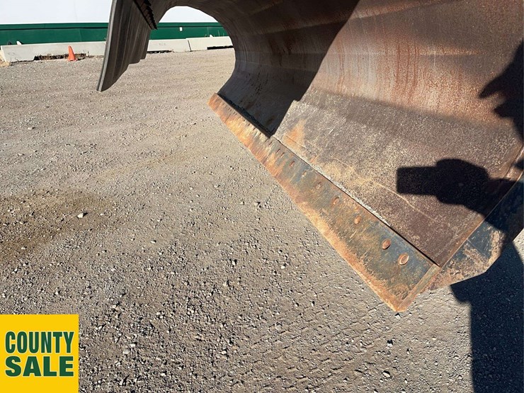 2016-kenworth-t800-image-18