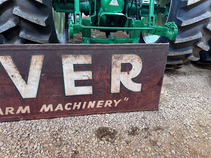 oliver-“finest-in-farm-machinery”-sign-image-2