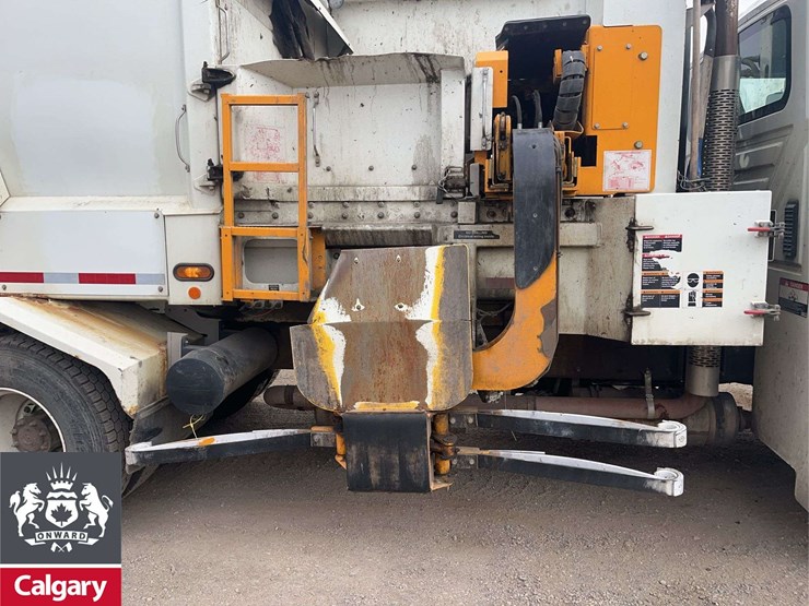 2017-international-workstar-7400-image-17