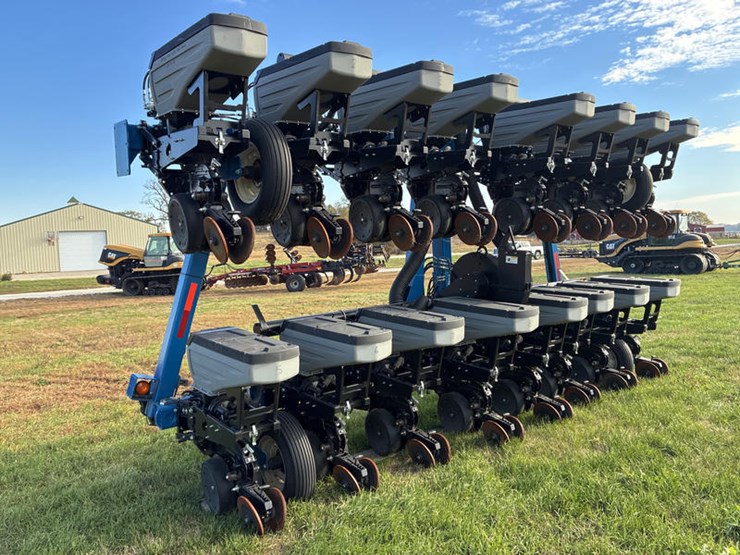 2019-kinze-3140-image-7