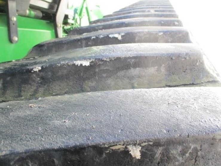 2013-john-deere-8360rt-image-51