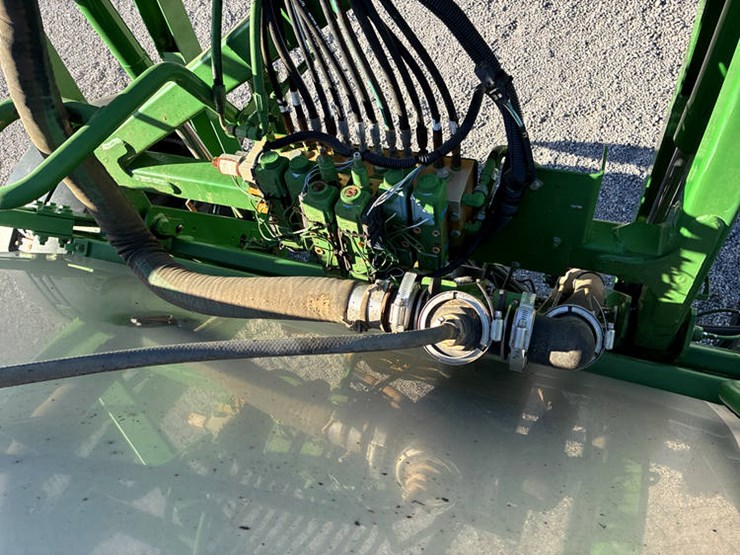 2014-john-deere-4830-image-78