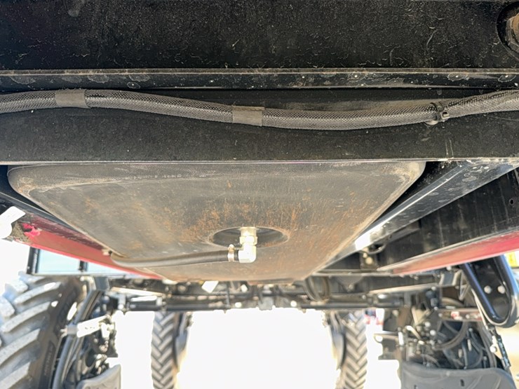 2023-case-ih-4350-patriot--sprayer-image-32