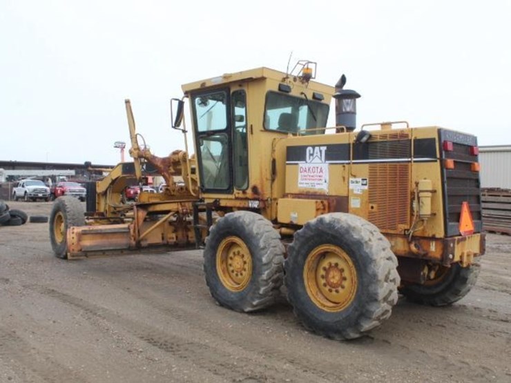 2002-caterpillar-140h-image-2