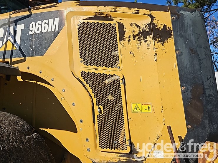 2017-caterpillar-966m-image-28