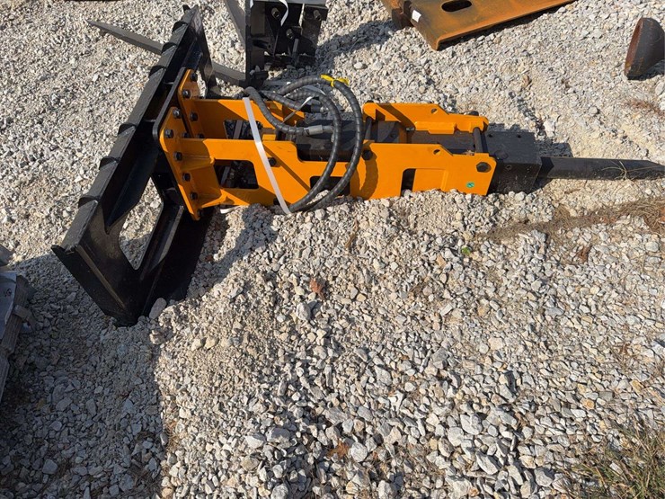 skid-steer-breaker-hammer-image-3