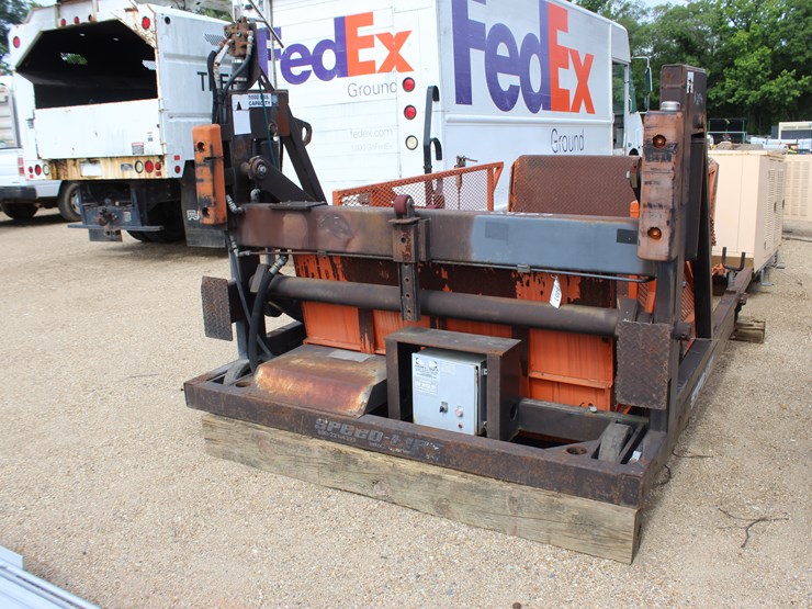 #3490-•-speed-lift-image-6