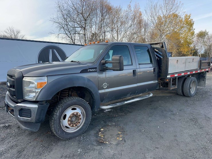 2011-ford-f550-xl-image-1