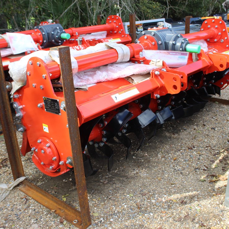 #5142 • LAND HERO ROTARY TILLER