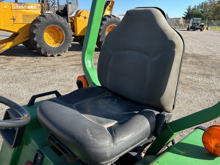 #2401-•-john-deere-855-compact-utility-tractor*-image-17