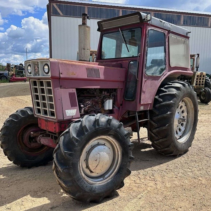 Farmall 1066 Hydro