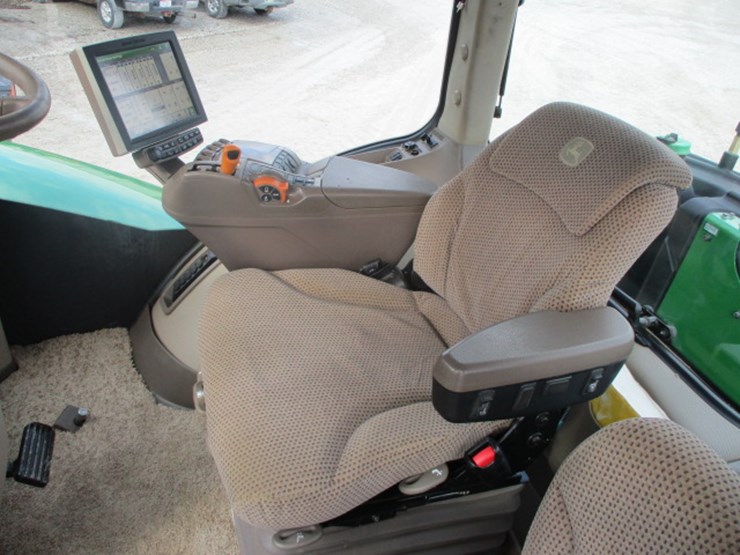 2017-john-deere-9570r-image-37
