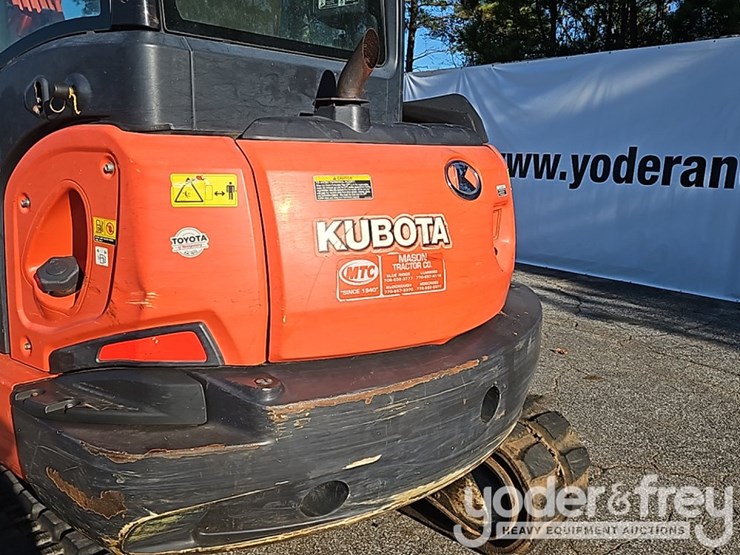2016-kubota-kx057-4-image-15