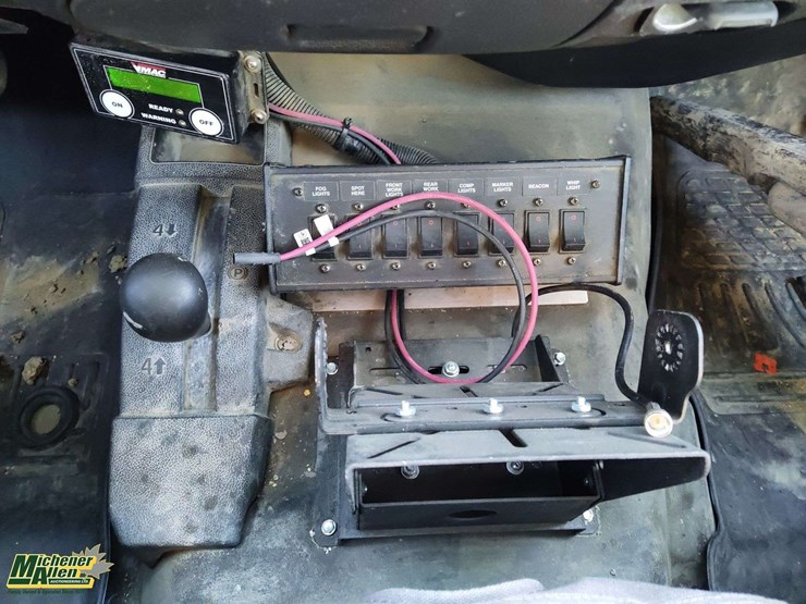 2016-gmc-sierra-3500hd-image-7